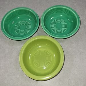 Fiestaware Fruit Bowls Two Vintage Green, One Chartreuse